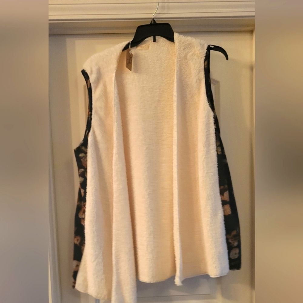 Oddy Sweater Vest Plus Size 2x NWT